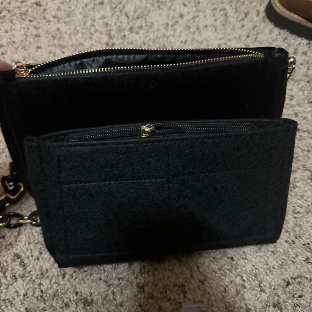 Gucci Beauty GWP Converted Pouch - Picture 7 of 13